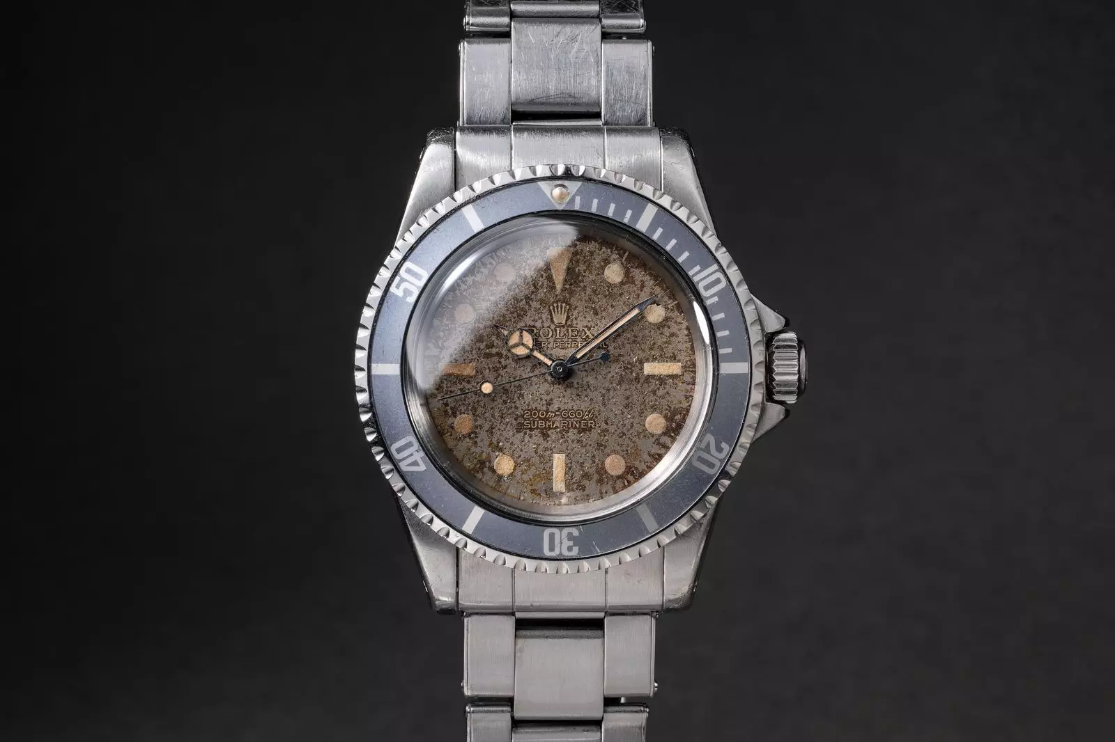 The Allure of Aged Timepieces: When Watches Transcend Utility to Become Art