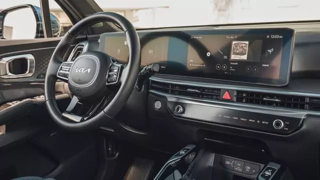 2025 Kia Sorento Hybrid: A Detailed Look at the Interior