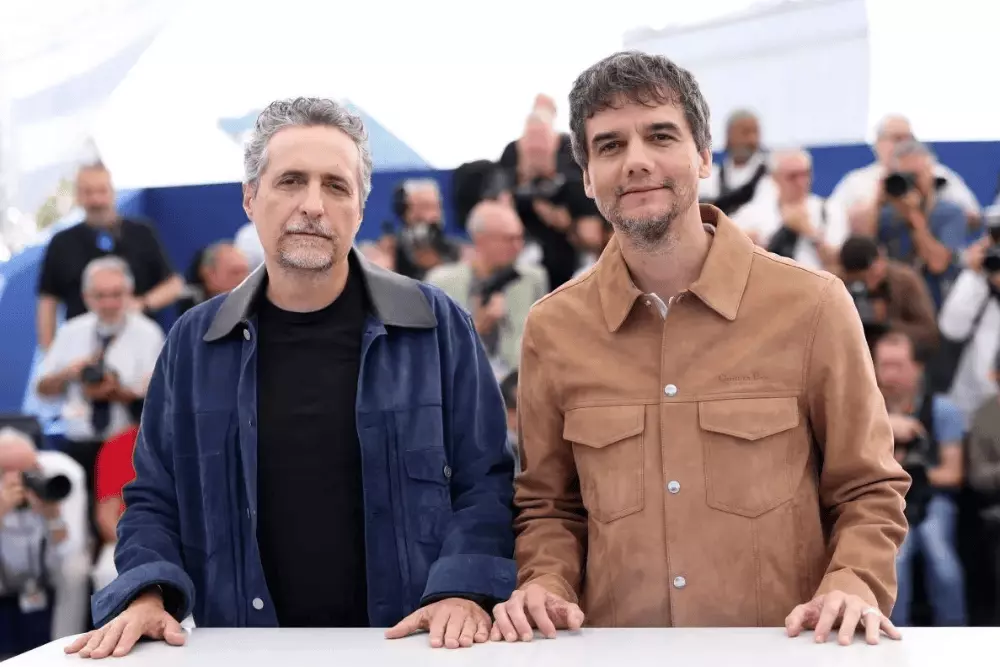 Brazilian Film Figures Urge Global Scrutiny of Presidential Election