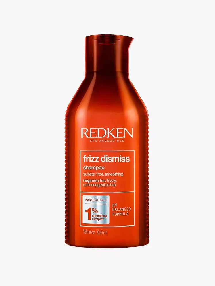 Expert Solutions to Combat Frizz in Fine Hair Without Compromising Volume