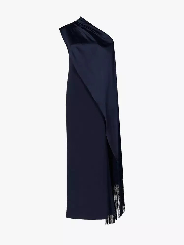 Elevate Your Evening: A Guide to Black-Tie Attire for the Festive Season