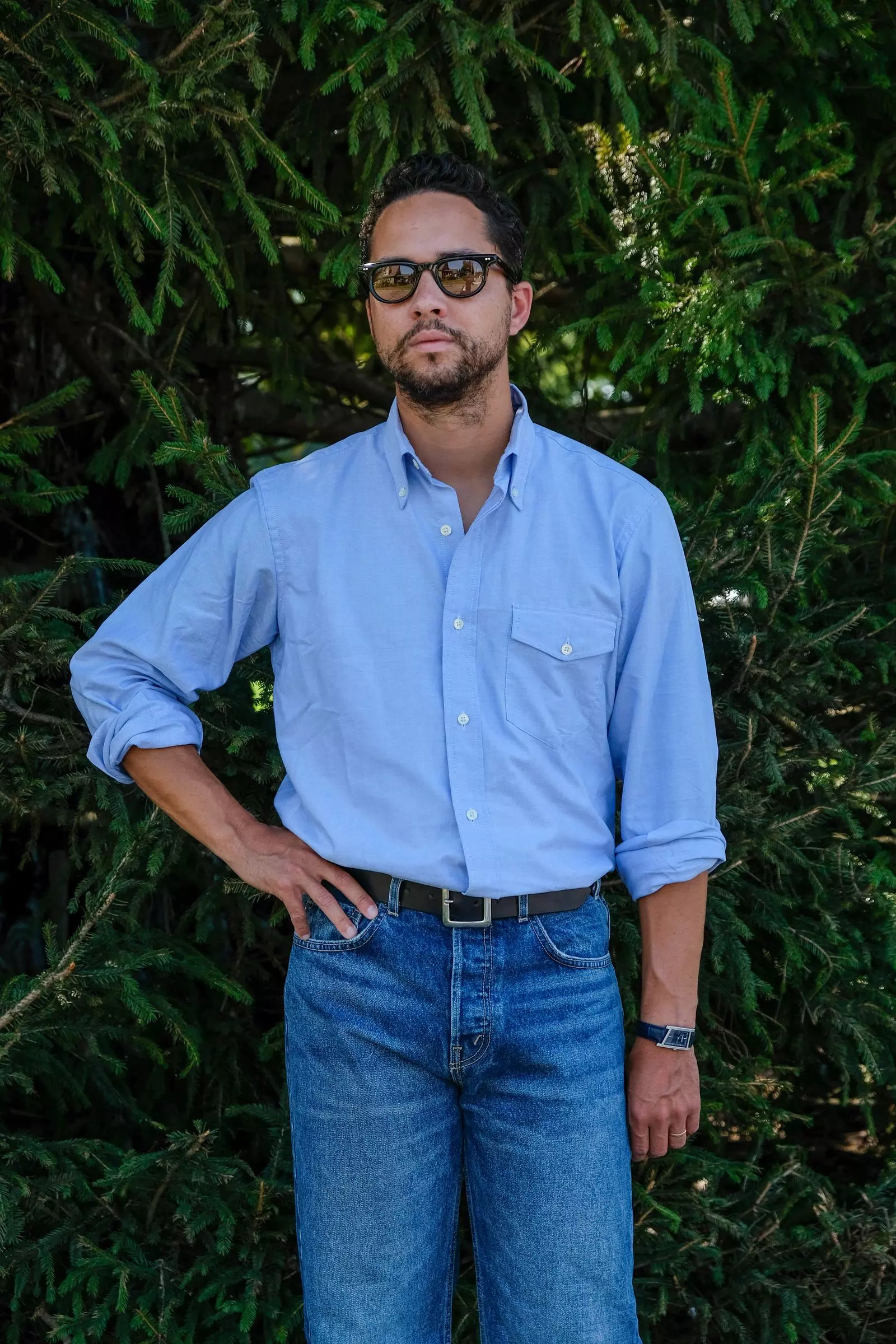 The Enduring Appeal of the Oxford Shirt: A Style Essential