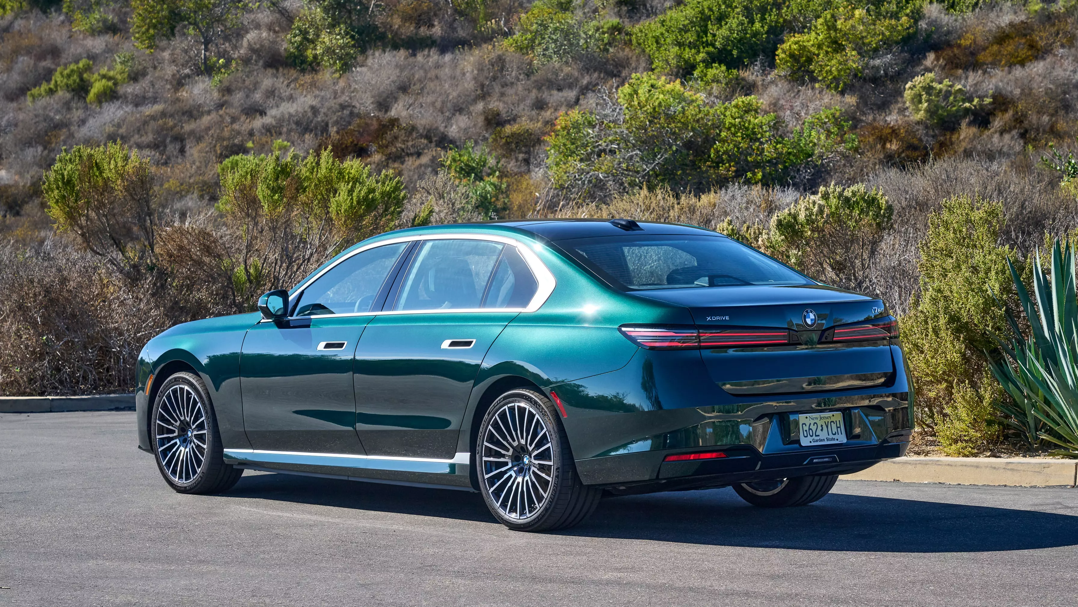 2027 BMW 7-Series: A Glimpse into the Future of Luxury Sedans