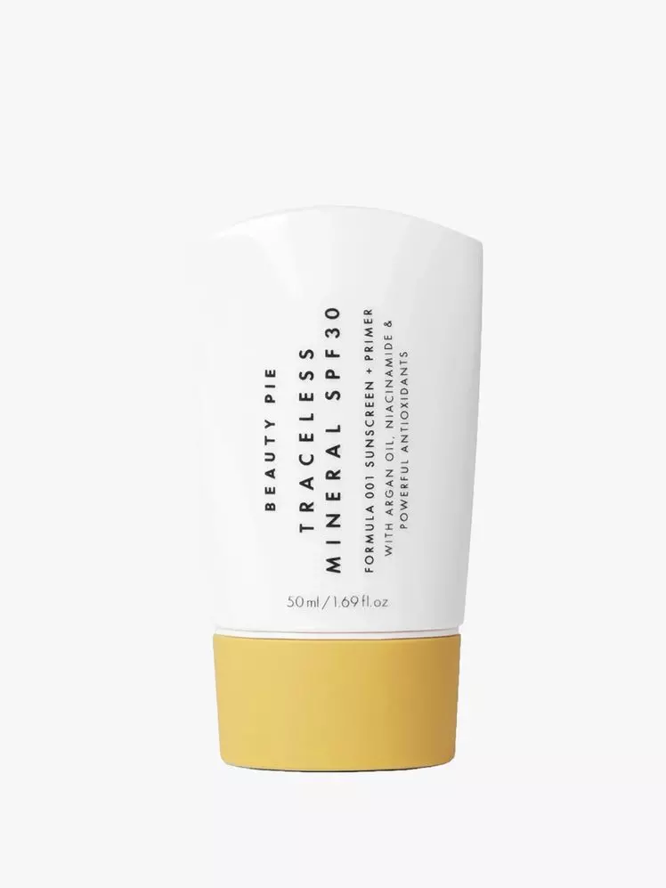 Comprehensive Guide to Sunscreen Types and Application