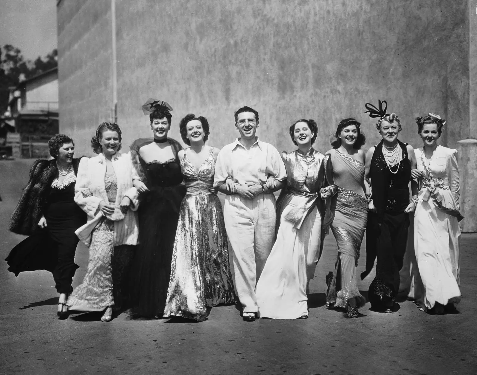 Unveiling Hollywood's Golden Age: Illeana Douglas Explores 'The Women'