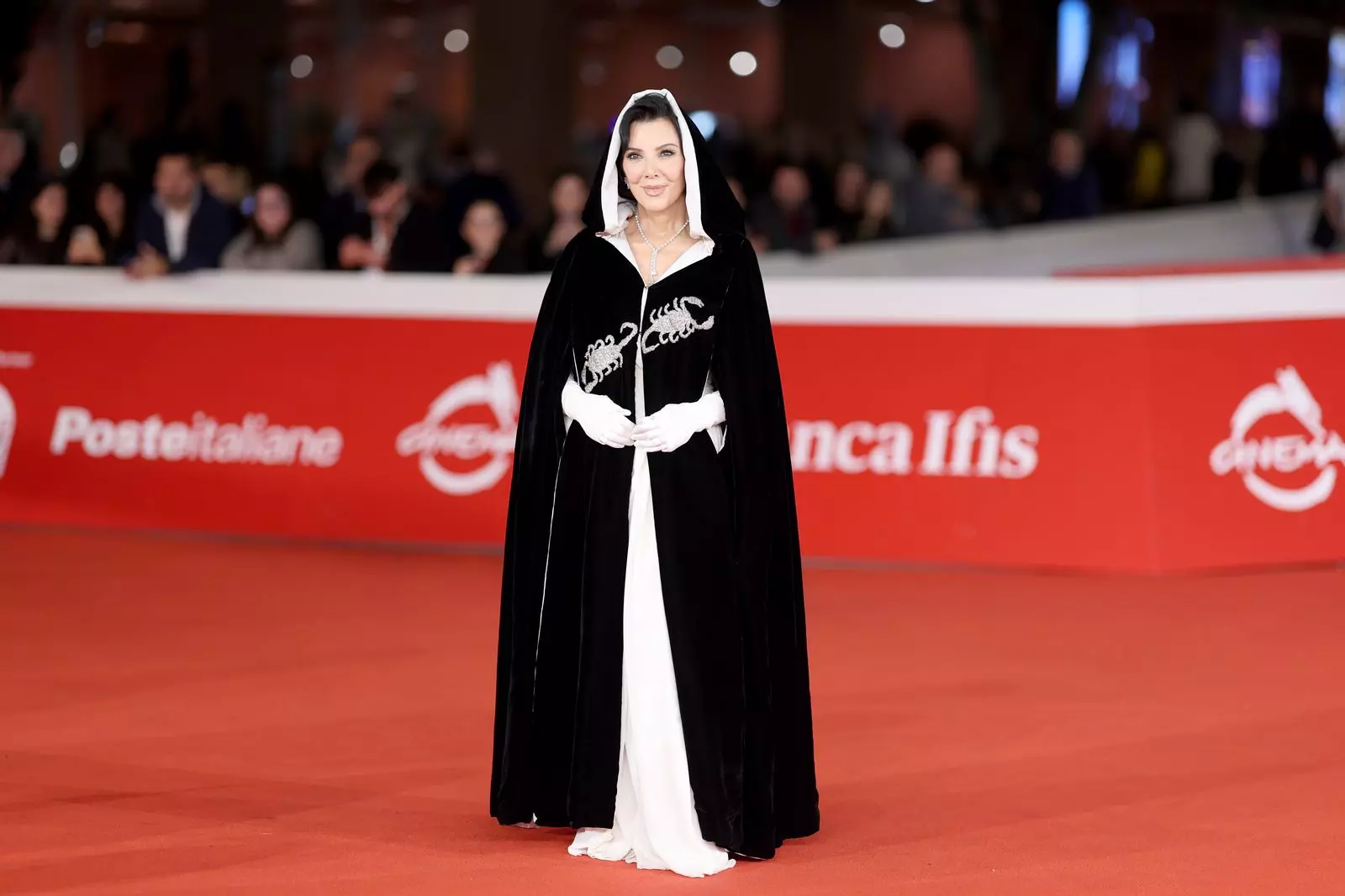 Celebrity Style Evolution: Kim Kardashian and Kris Jenner's Homage to Hollywood Glamour