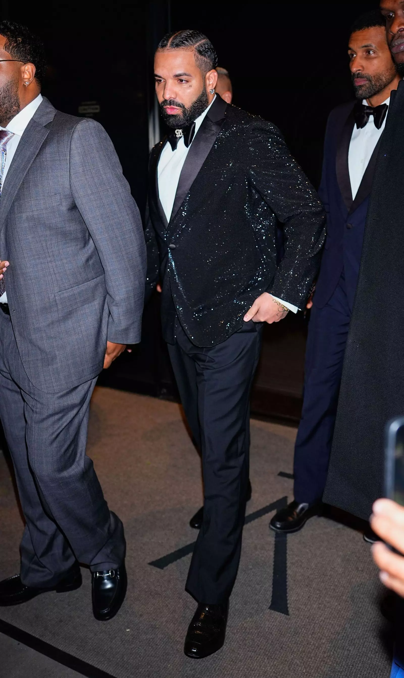 Drake's Extravagant 40th Birthday Celebrations and Fashion Choices