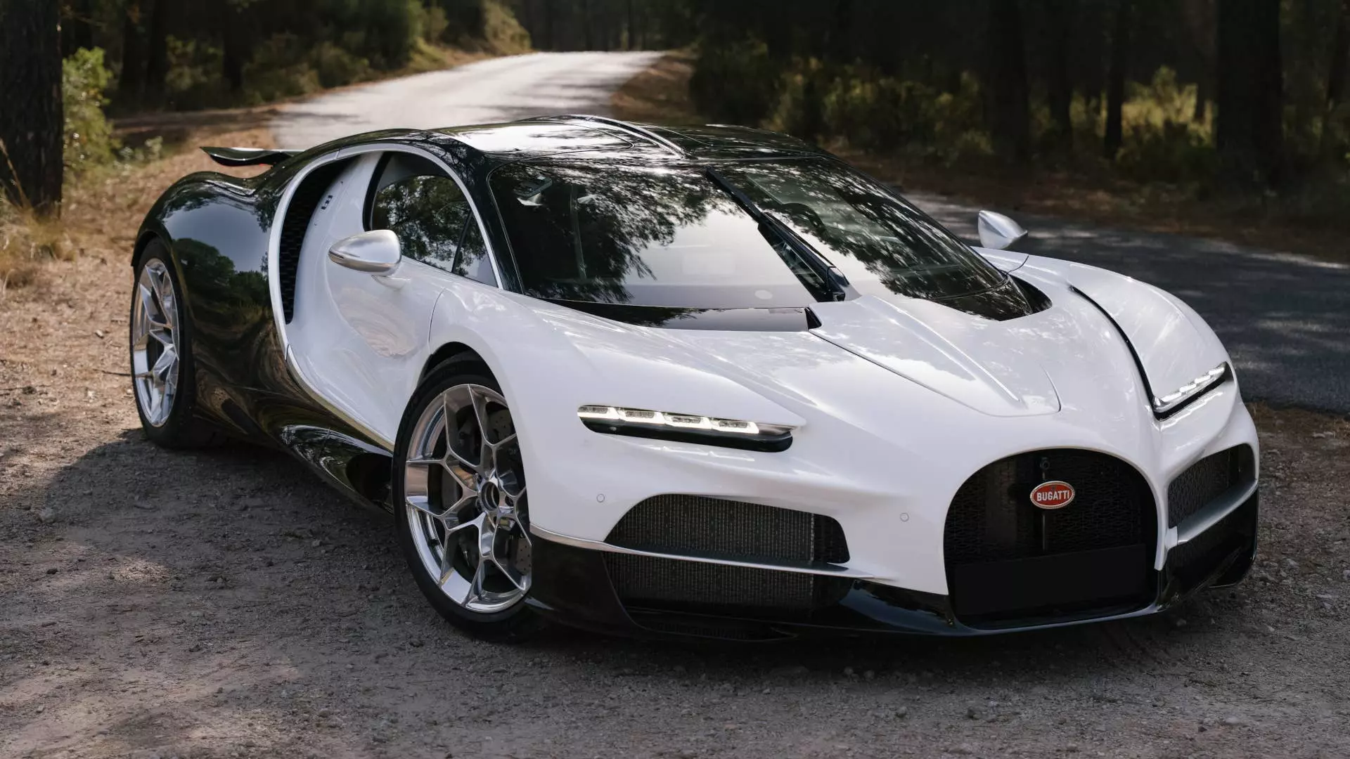 Bugatti's CEO Explores Manual, Lightweight Tourbillon with 986 HP