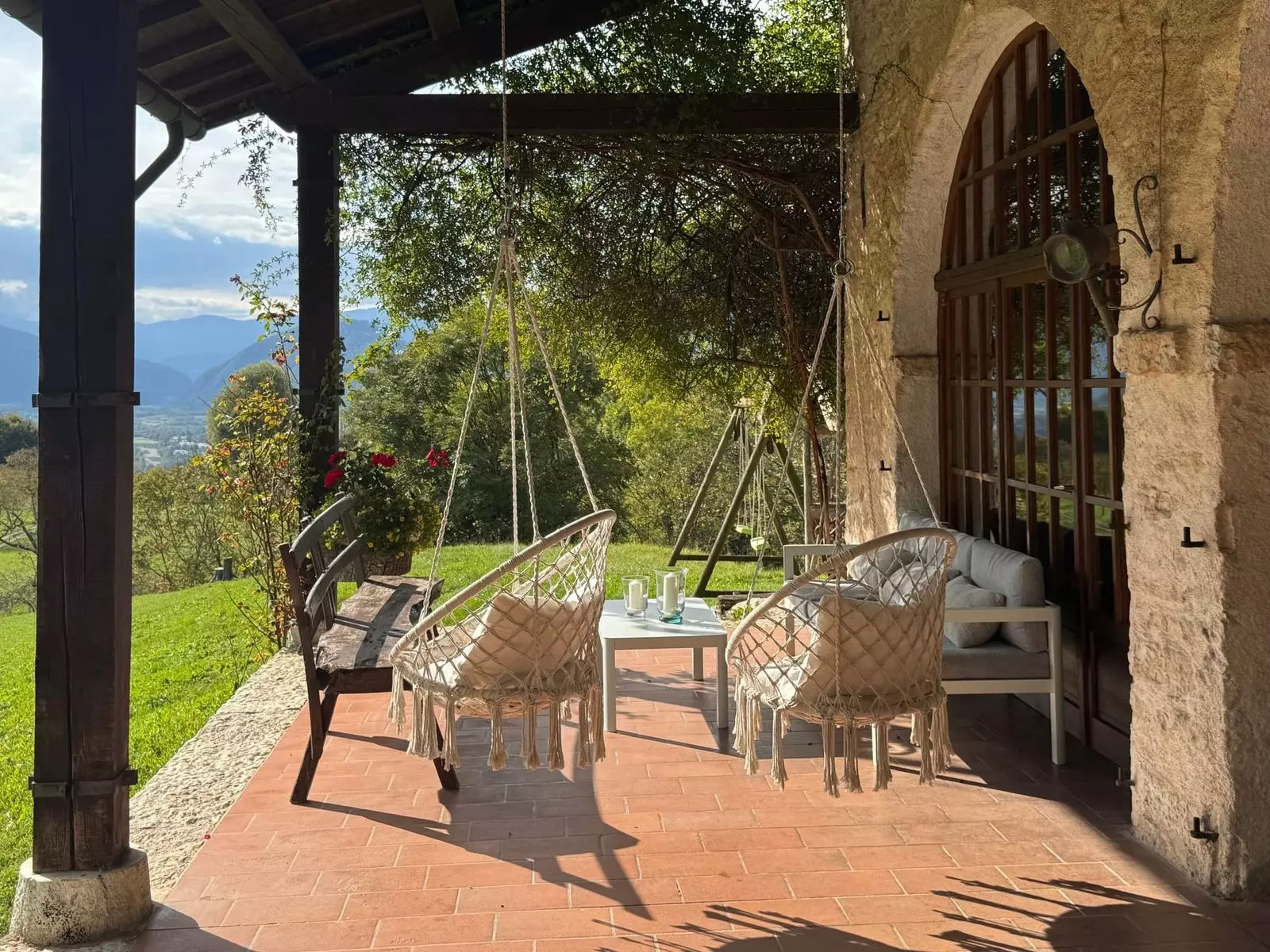 Unveiling the Dolomites: Top Airbnb Retreats for an Unforgettable Alpine Escape