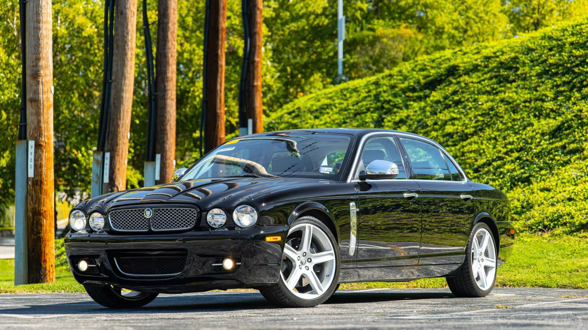 2008 Jaguar Super V8: A Luxury Sedan with 34,000 Miles