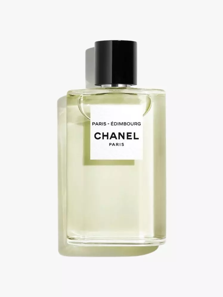 The Quintessential Office Fragrances for a Polished Professional Aura