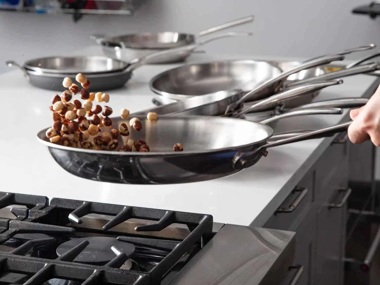 The Essential Guide to Choosing the Best Skillet for Your Kitchen