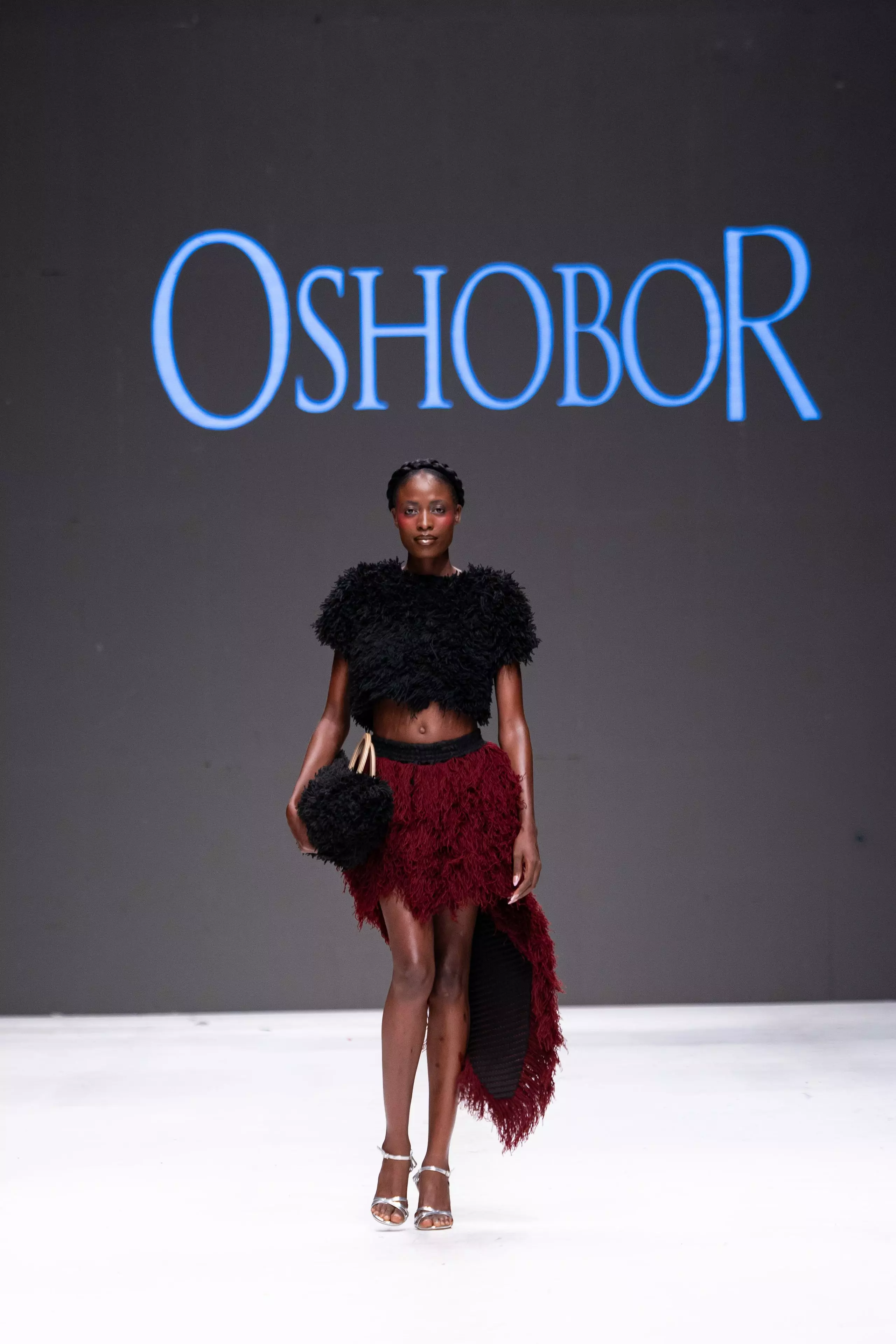 Oshobor's Spring 2027 Collection: A Blend of Drama and Wearability