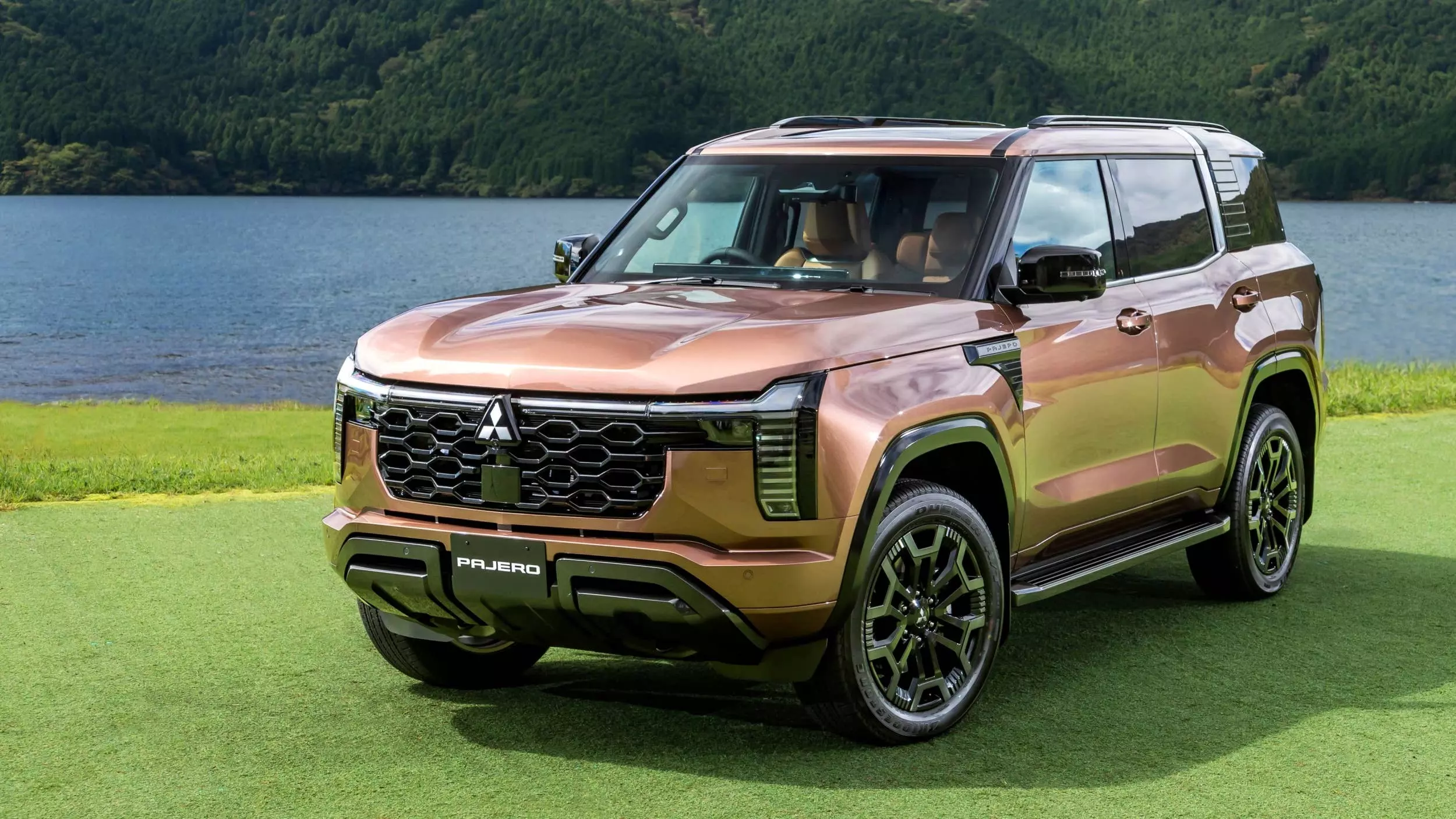 Mitsubishi Pajero Gathers Significant Pre-Orders Ahead of Japanese Launch